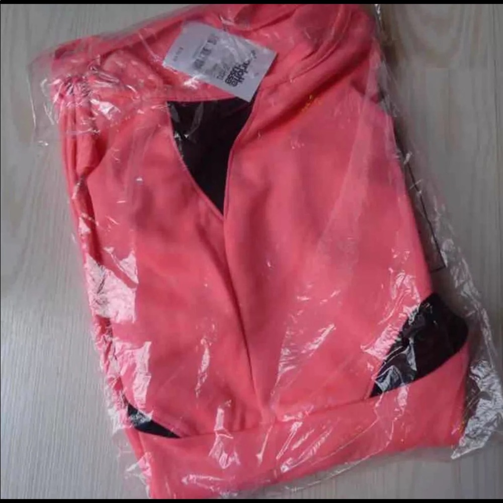 New Charlotte Russe Mesh Cut Out Neon Skater Dress - Medium - Picture 3 of 3